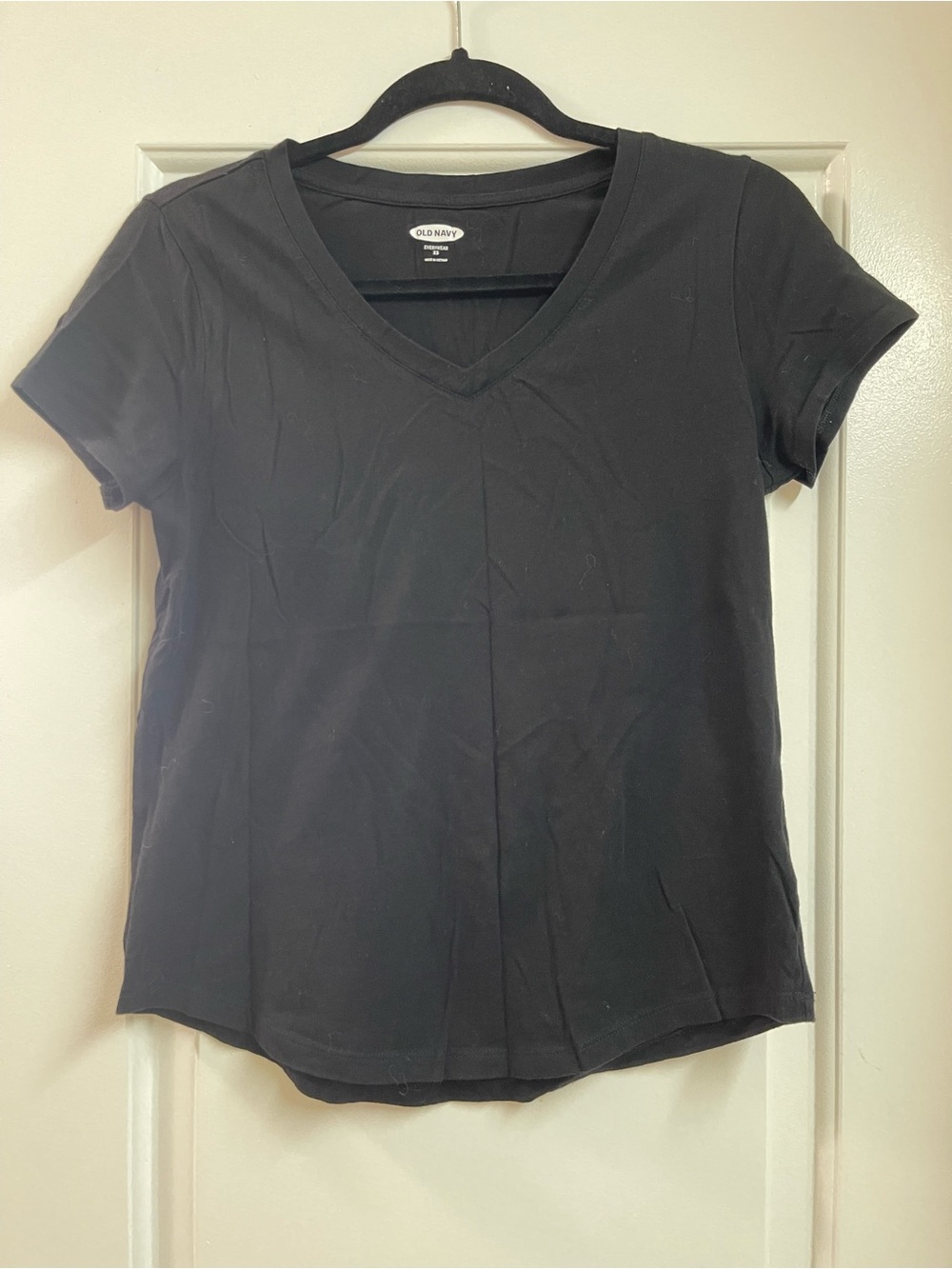 Old Navy Black V-Neck Short Sleeve Tee